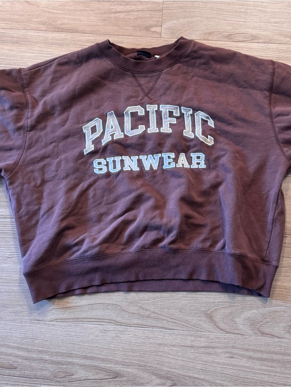 Pacific Sunwear Women’s Crewneck Sweatshirt - Brown